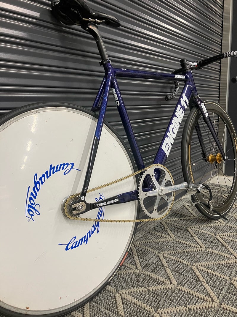 自転車チェーンの重要性：競輪選手のこだわりとRK TAKASAGO【MANEUVER