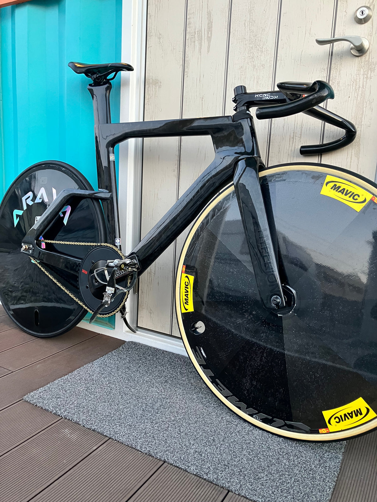 ARMA TRACK CARBON BLOCK CRANKSET
