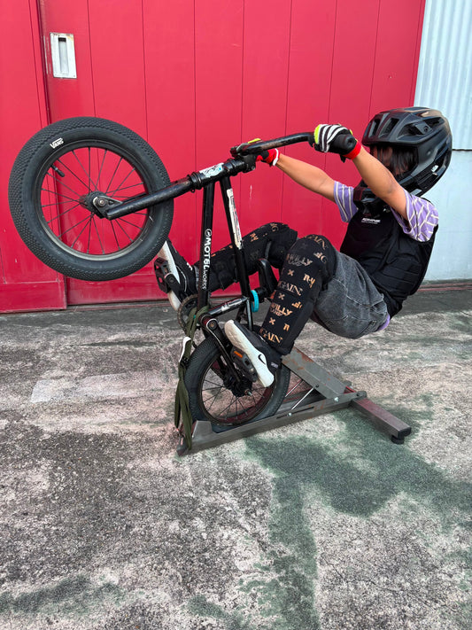 スキルないままレース出るな。MINOURA Factory CritでWheelixを体感せよ！