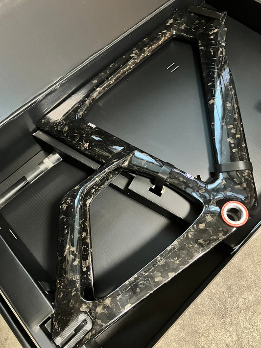 競輪場全開テスト!新型ENGINE11 HYPERIONは踏めば進む本物か?