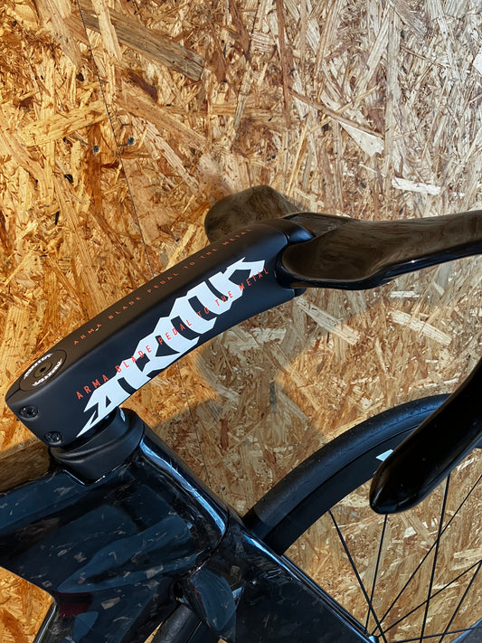 ARMA CARBON HAMMER STEMが104サイクルに降臨！