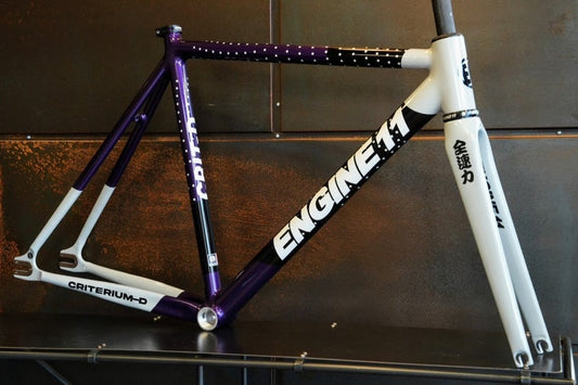 Charlie様よりHOT OVAL sfiDAREに特別賞