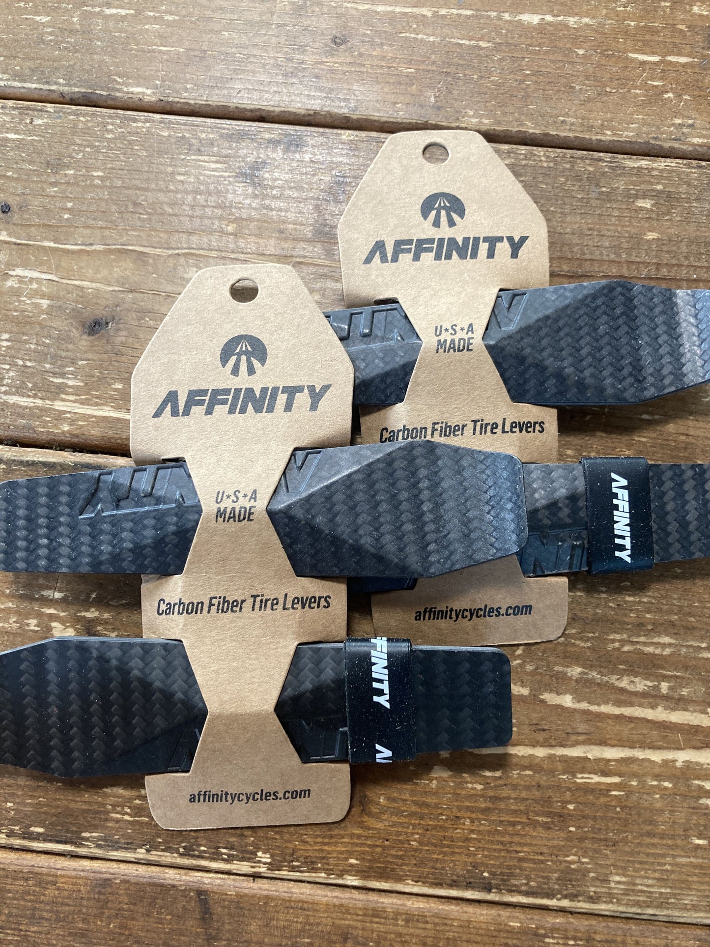 AFFINITY CYCLES Carbon Fiber Tire Levers