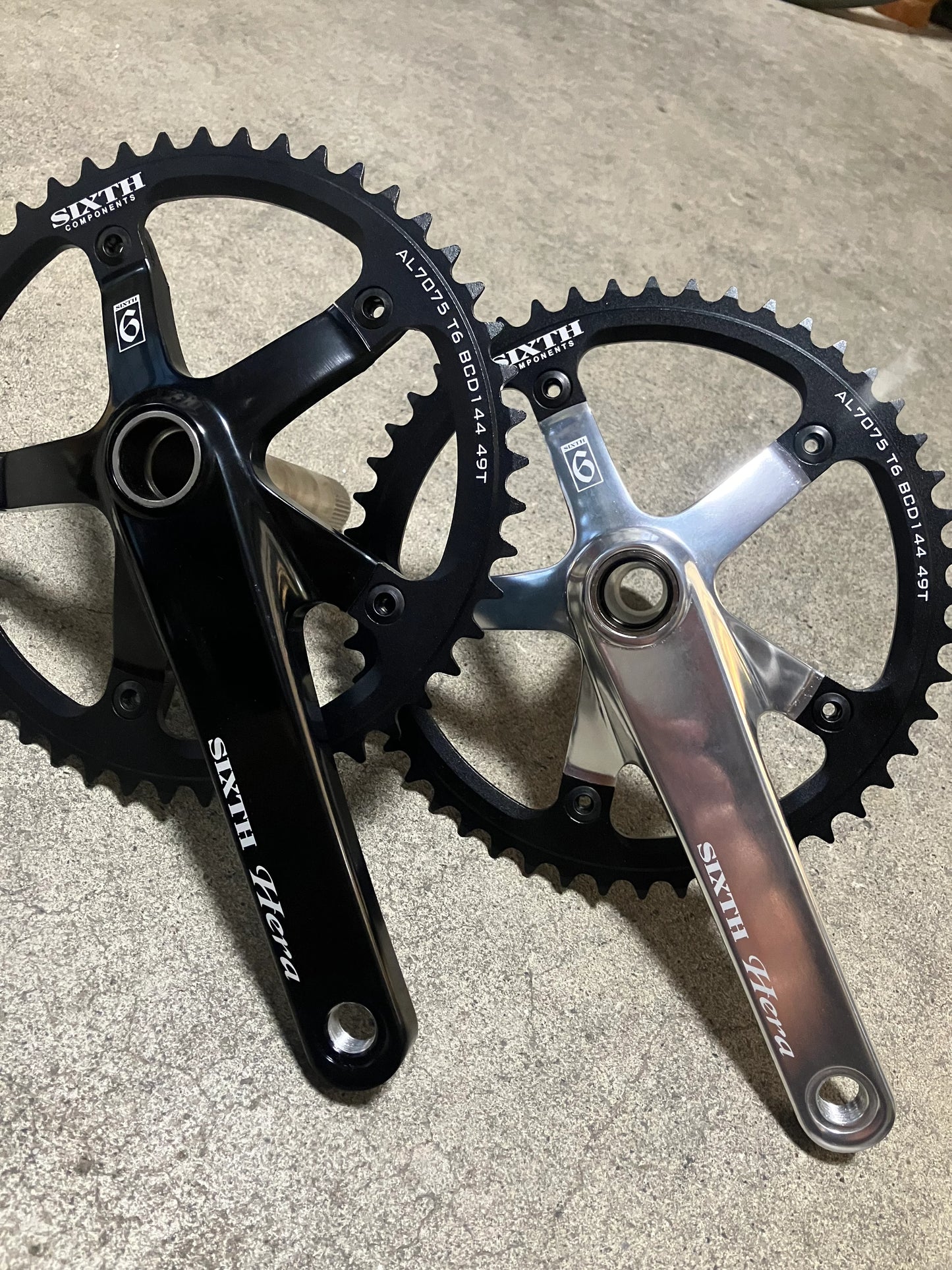 ROCK BIKES　SIXTHクランクセット Hera